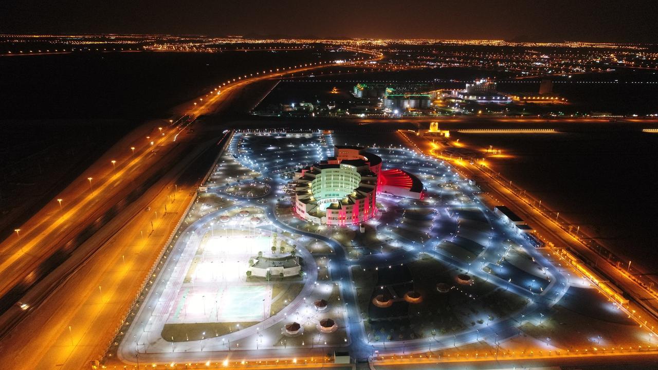 Millennium Hail Hotel Exterior photo The airport at night